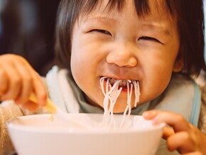 A Guide to Family Meals for Toddlers A Guide to Family Meals for Toddlers