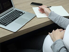 Juggling Work And Your Final Weeks Of Pregnancy Juggling Work And Your Final Weeks Of Pregnancy
